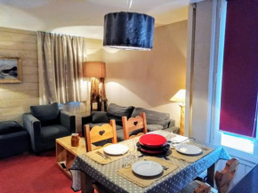 Tignes : Appartement 4 pièces cosy pour 6 pers, balcon, proche pistes et commerces - FR-1-411-647